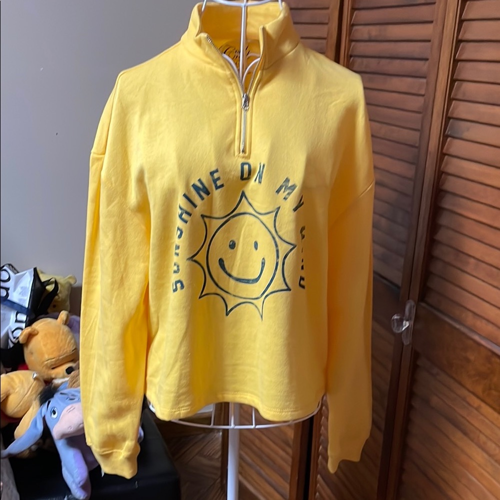 Cold Crush Yellow Apparel